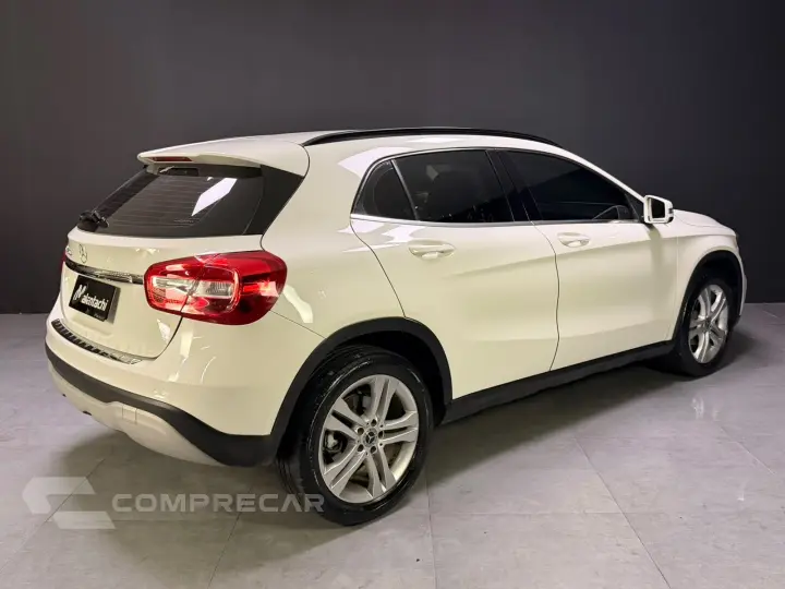 GLA 200 1.6 CGI FLEX STYLE 7G-DCT