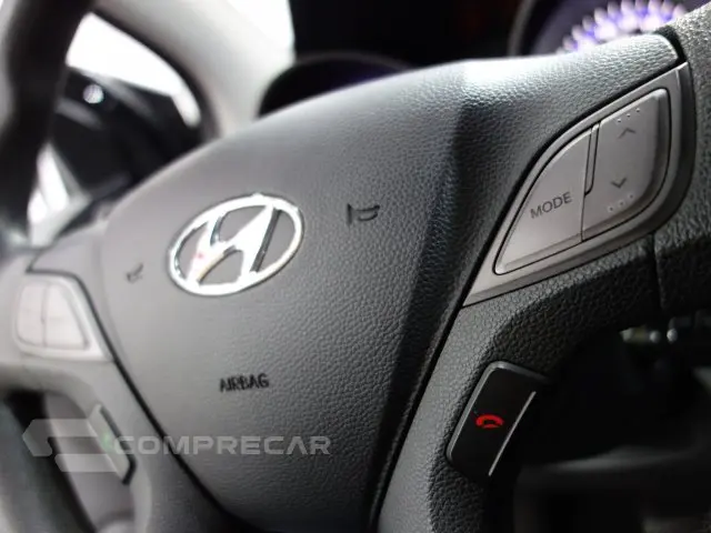 HB20S - 1.6 COMFORT PLUS 16V 4P AUTOMÁTICO