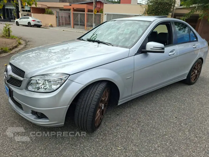 C 180 1.8 Cgi Classic 16V Turbo Gasolina 4P Automático