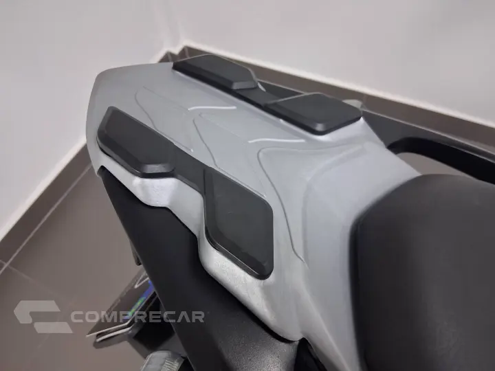 XRE 300