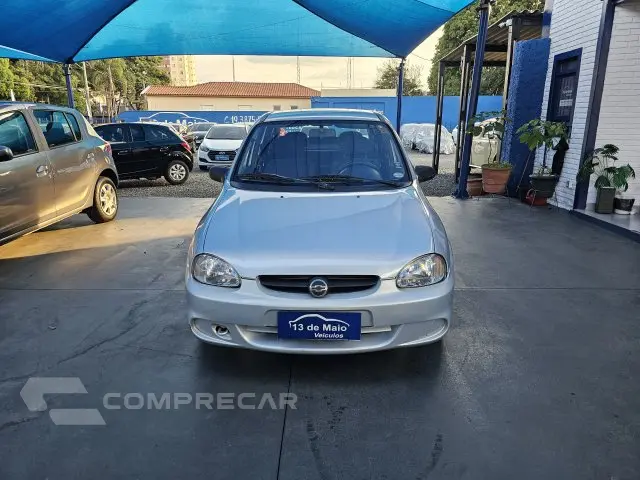 CLASSIC - 1.0 MPFI LIFE 8V 4P MANUAL