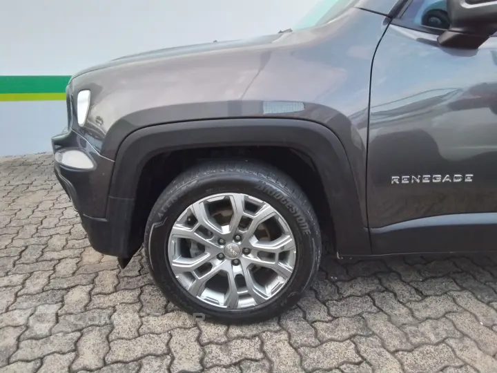 RENEGADE 1.3 T270 TURBO FLEX LONGITUDE AT6