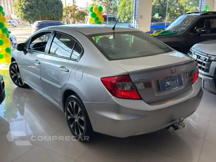 Civic Sedan LXR 2.0 Flexone 16V Aut. 4p