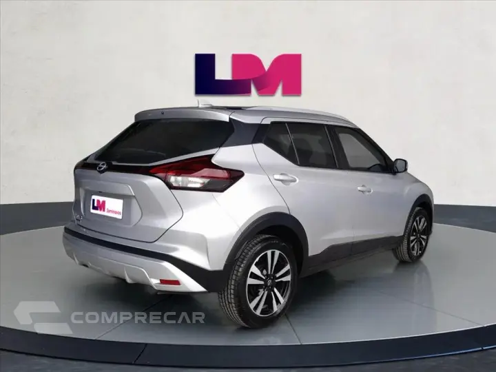 KICKS PLAY 1.6 16V FLEXSTART SENSE XTRONIC