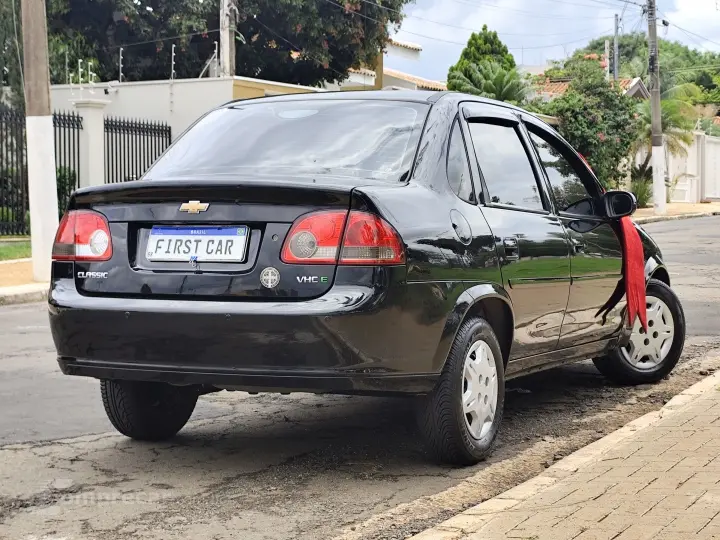 CLASSIC 1.0 MPFI LS 8V FLEX 4P MANUAL