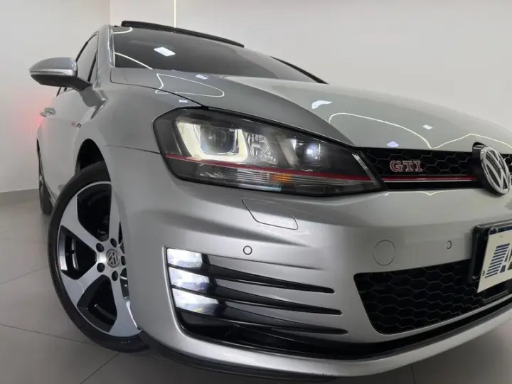 GOLF GTI AD