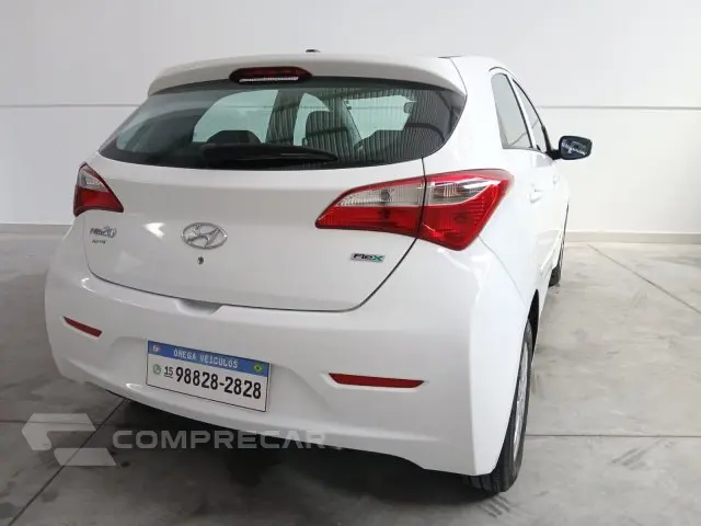 HB20 - 1.0 COMFORT PLUS 12V 4P MANUAL