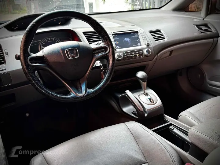 CIVIC 1.8 LXS 16V GASOLINA 4P AUTOMÁTICO