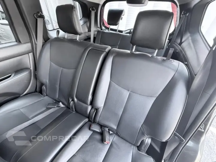 GRAND LIVINA 1.8 SL 16V