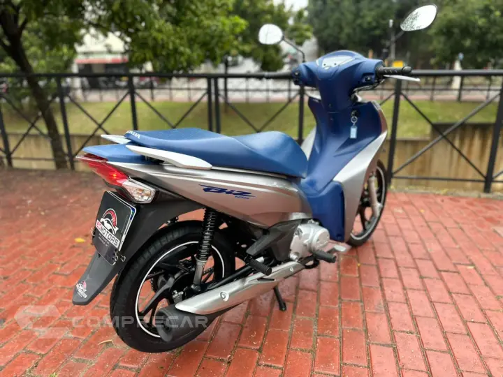 BIZ 125