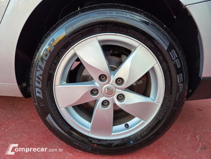 FLUENCE Sed. Dynamique 2.0 16V FLEX Mec.