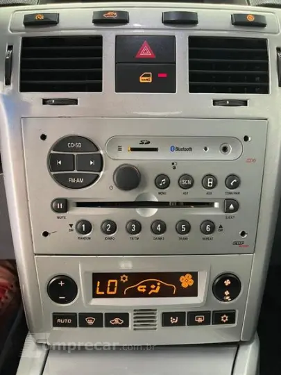 VECTRA ELEGANCE 2.0 8V 4P