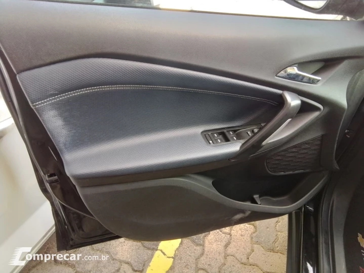 TRACKER 1.2 TURBO FLEX PREMIER AUTOMÁTICO