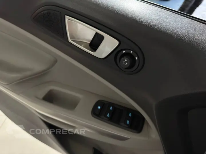 EcoSport TITANIUM 2.0 16V Flex 5p Aut.