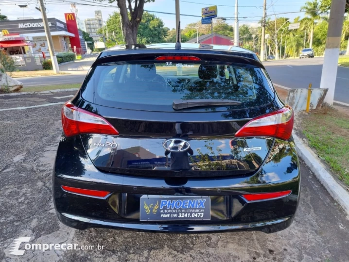 HB20 1.6 Comfort Plus 16V