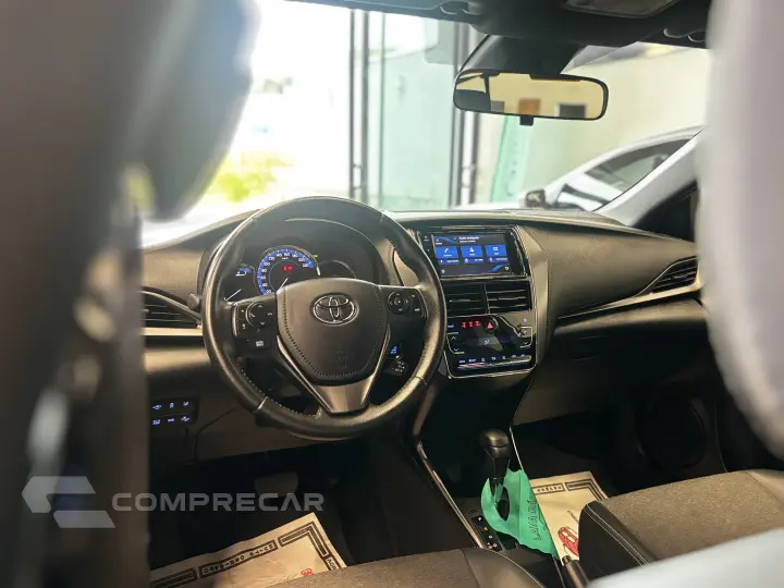 YARIS 1.5 16V Sedan XS