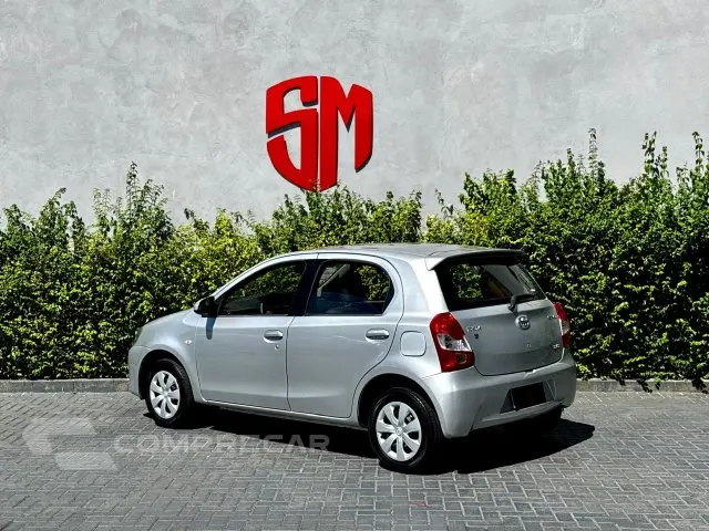 ETIOS HATCH - 1.5 XS 16V 4P MANUAL
