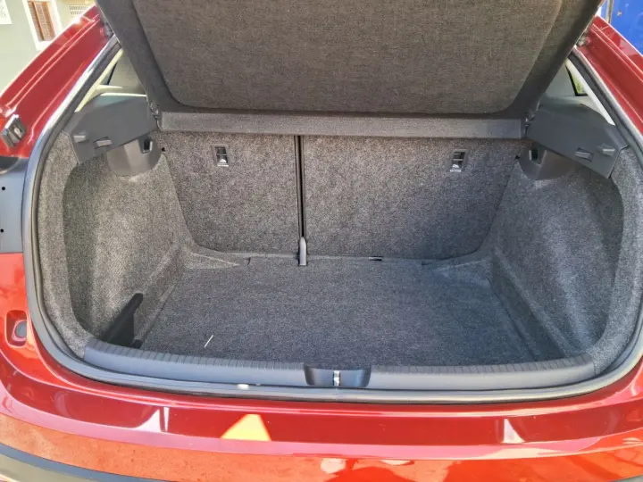 Nivus 1.0 4P FLEX 200 TSI COMFORTLINE TURBO AUTOMÁTICO