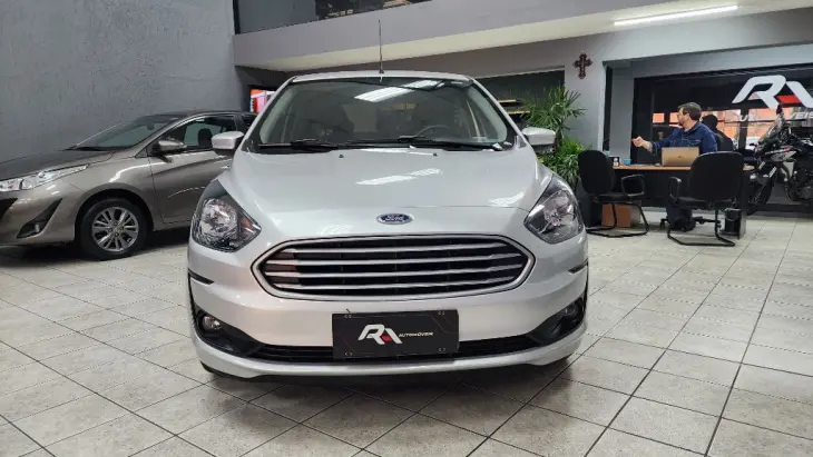 Ka+ Sedan 1.0 SE/SE PLUS TiVCT Flex 4p