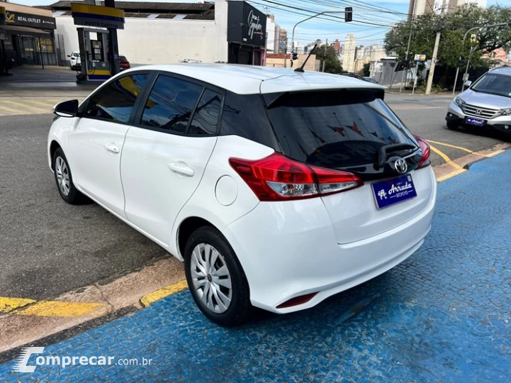 YARIS