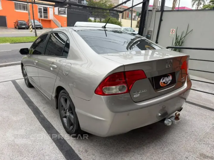 Civic Sedan LXS 1.8/1.8 Flex 16V Mec. 4p