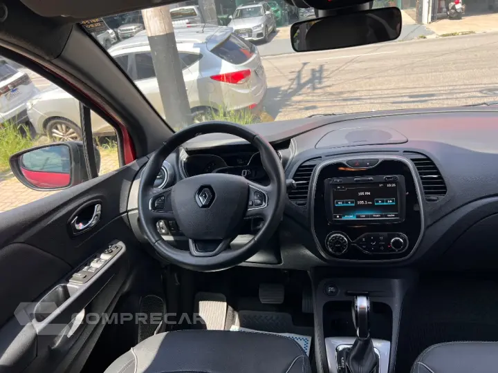 CAPTUR Intense Bose 1.6 16V Flex 5p Aut.
