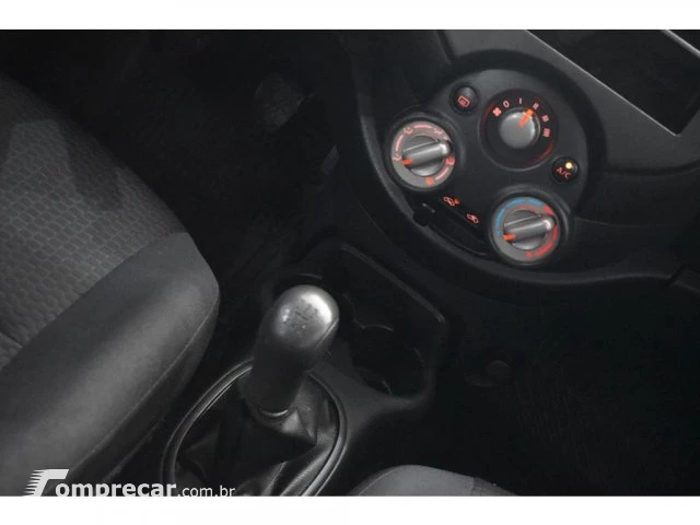 MARCH - 1.6 S 16V 4P MANUAL