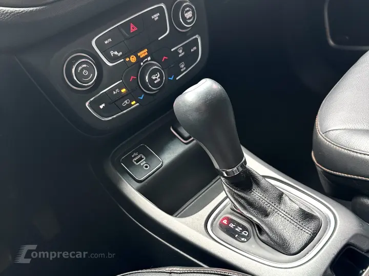 COMPASS 2.0 16V FLEX LONGITUDE AUTOMÁTICO