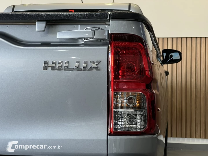 HILUX 2.8 D-4D TURBO DIESEL CS 4X4 MANUAL