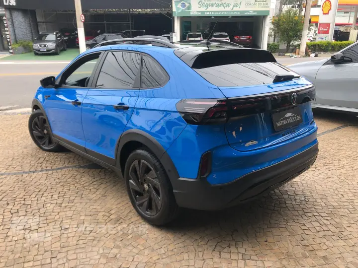 Nivus 1.0 200 Tsi Total Flex Highline Automático