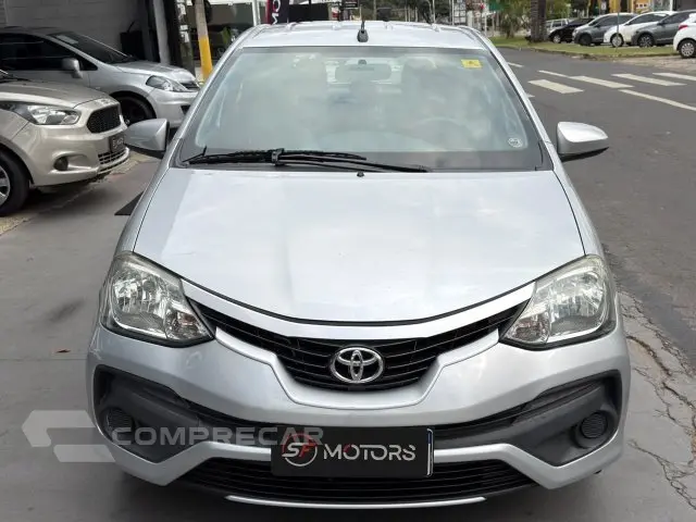 ETIOS HATCH - 1.3 X 16V 4P MANUAL