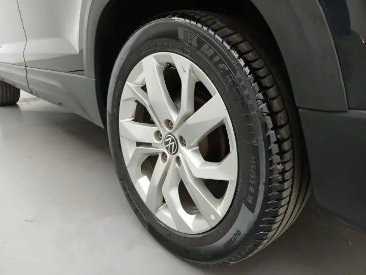 TAOS 1.4 250 TSI TOTAL FLEX COMFORTLINE AUTOMÁTICO