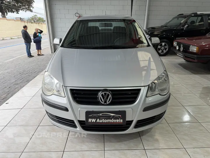 POLO SEDAN 1.6 MI Comfortline 8V