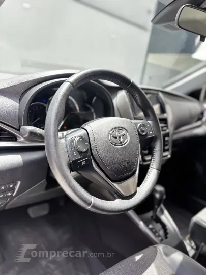 YARIS 1.5 16V Sedan XS