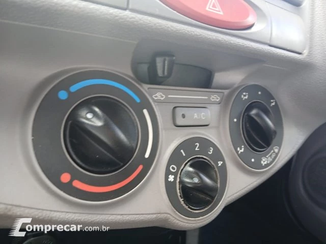 ETIOS HATCH - 1.3 XS 16V 4P MANUAL