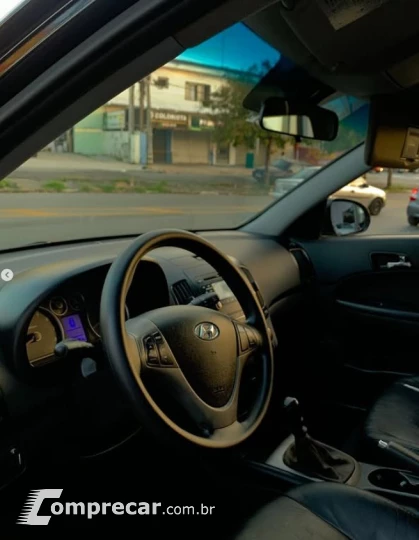 i30 2.0 16V 145cv 5p Mec.