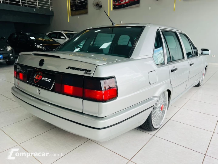 SANTANA 1.8 CL 8V ÁLCOOL 4P MANUAL