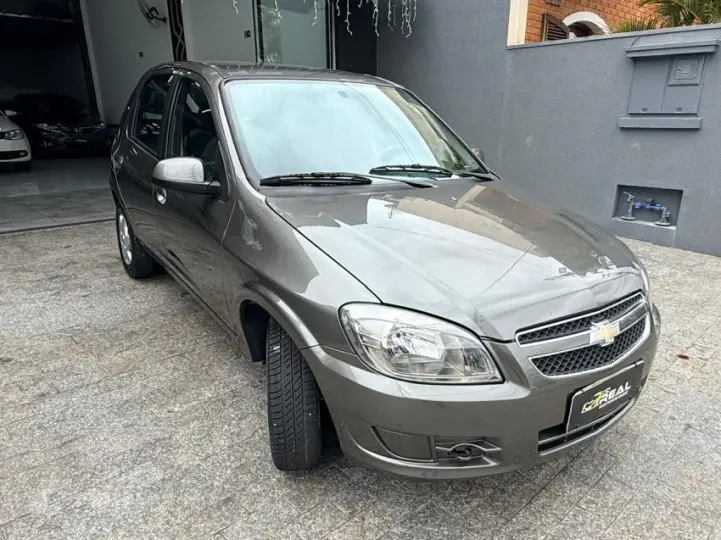 CELTA 1.0 MPFI LT 8V
