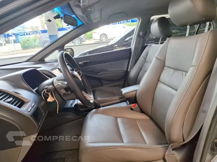 CIVIC 1.8 LXL 16V