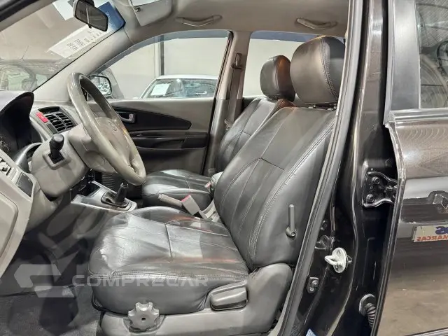 TUCSON - 2.0 GL 2WD 16V 4P MANUAL