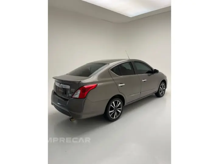 VERSA 1.6 16V FLEX UNIQUE 4P XTRONIC