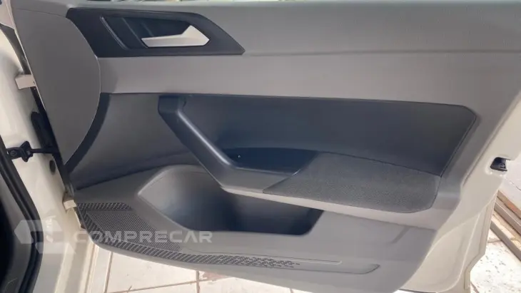 VOLKSWAGEN POLO 1.0 200 TSI COMFORTLINE