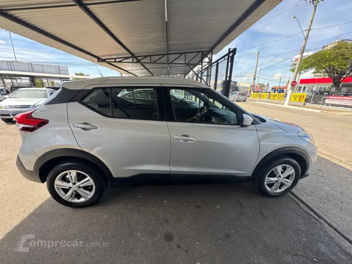 Kicks 1.6 16V 4P FLEXSTART S DIRECT X-TRONIC AUTOMÁTICO CVT