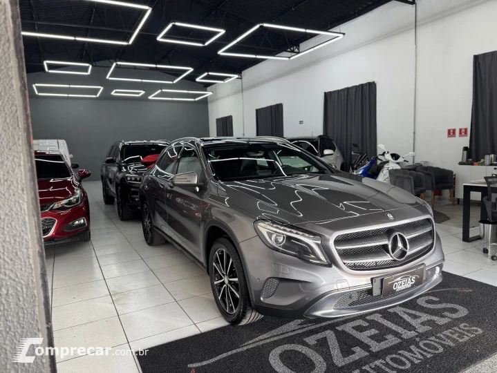 GLA 200 1.6 CGI Vision 16V Turbo