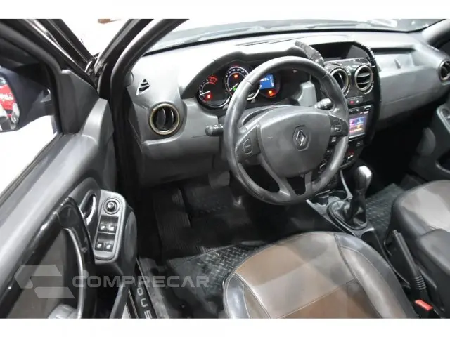 DUSTER - 2.0 DYNAMIQUE 4X2 16V 4P AUTOMÁTICO