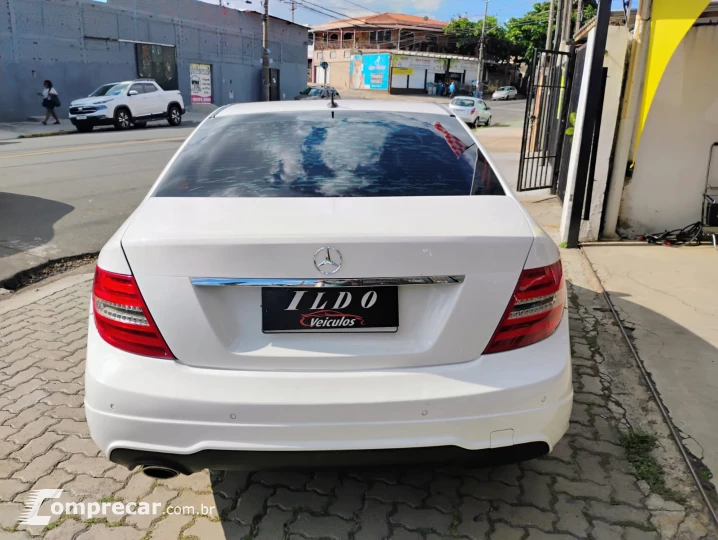 180 C 1.8 Sedan 8V