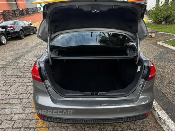 Focus 2.0 16V/SE/SE Plus Flex 5p Aut.