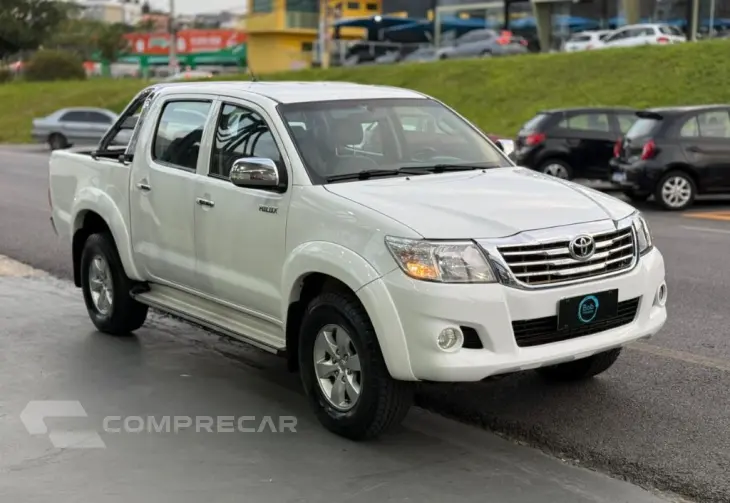 Hilux CD SRV 4x4 2.7 Flex 16V Aut.