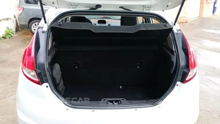 FIESTA 1.6 SE Hatch 16V