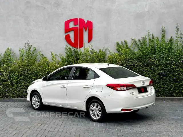 YARIS SEDAN - 1.5 16V SEDAN XL PLUS TECH MULTIDRIVE